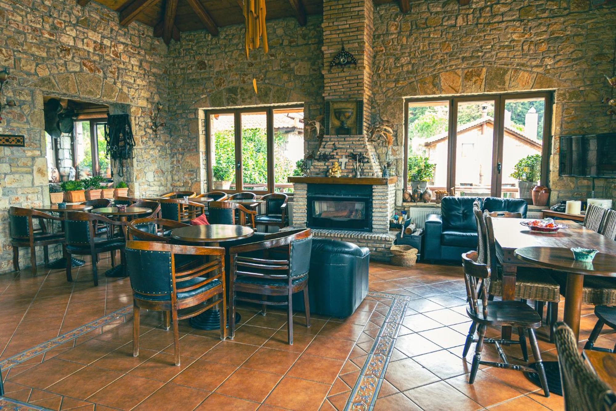 Georgio'S V Chalet Kalavrita Zewnętrze zdjęcie